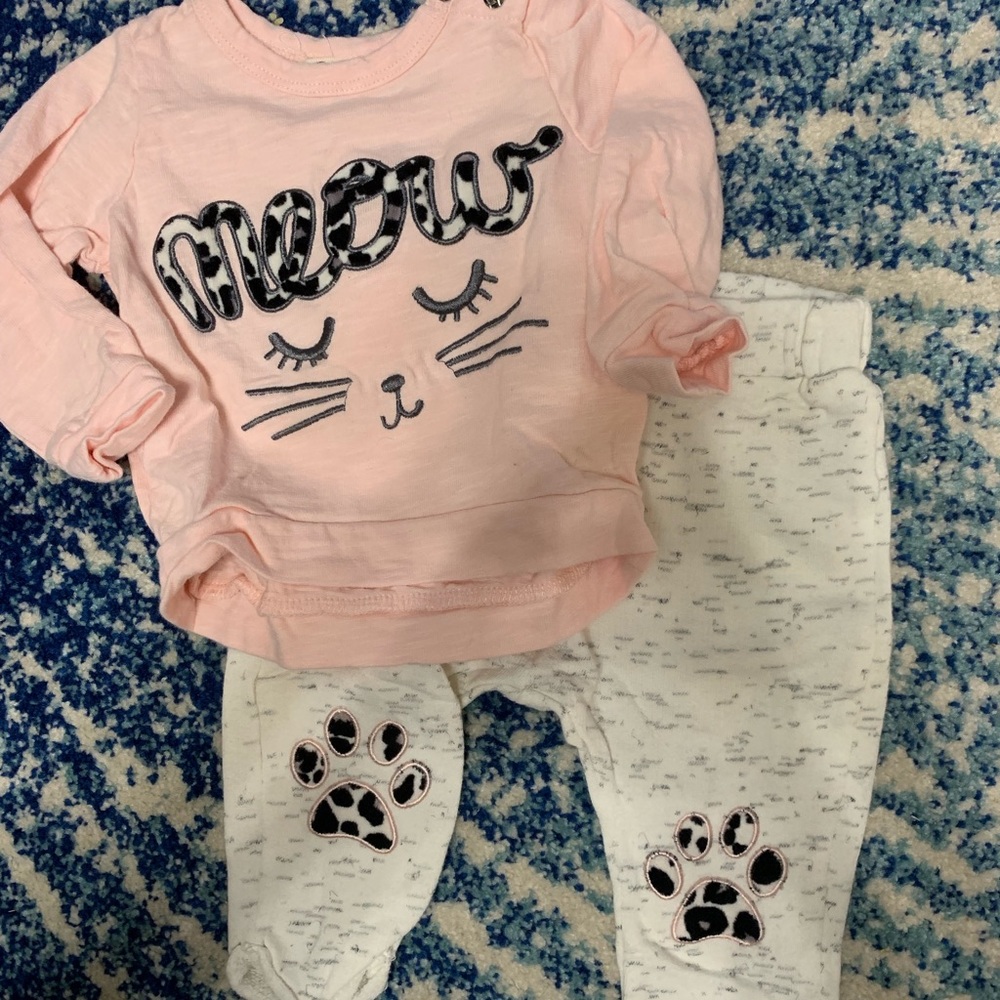 Jessica Simpson 2 Piece Jogger Set